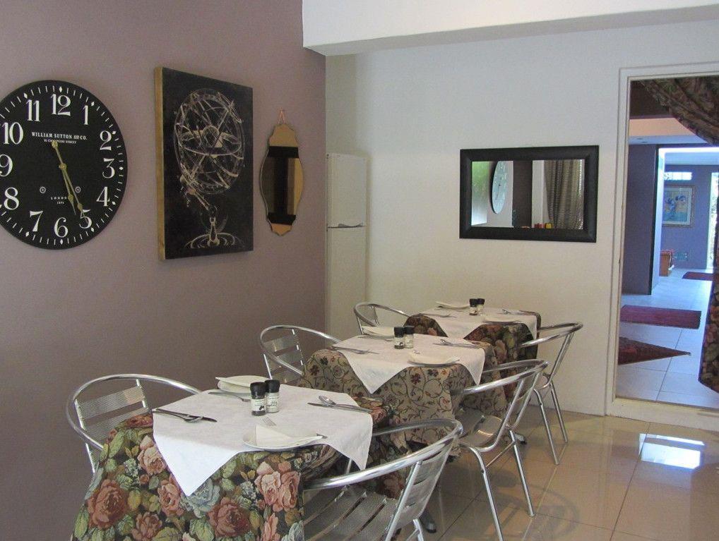 Absolute Bosch Guest House Стелленбос Экстерьер фото